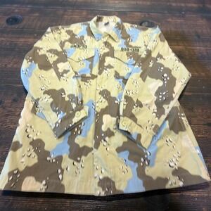 UNDEFEATED Athletics Desert Camo Military Mens XL Style Jacket Stencil M65